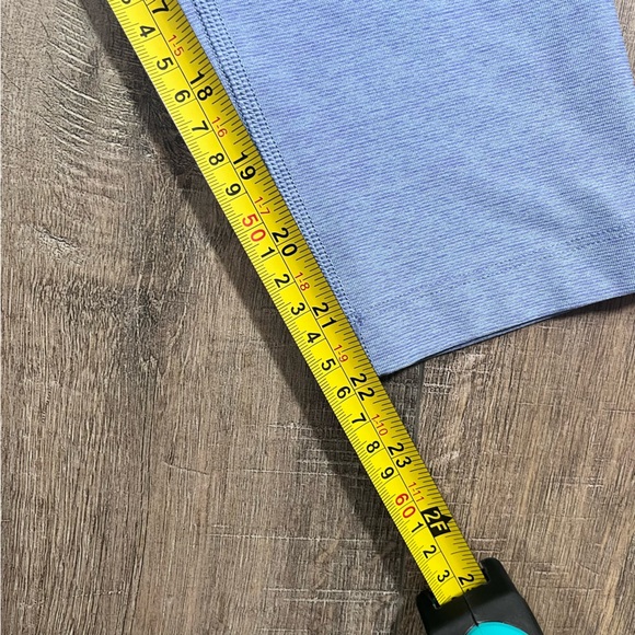 Outdoor Voices Blue Cropped Leggings Size Medium - Picture 7 of 7